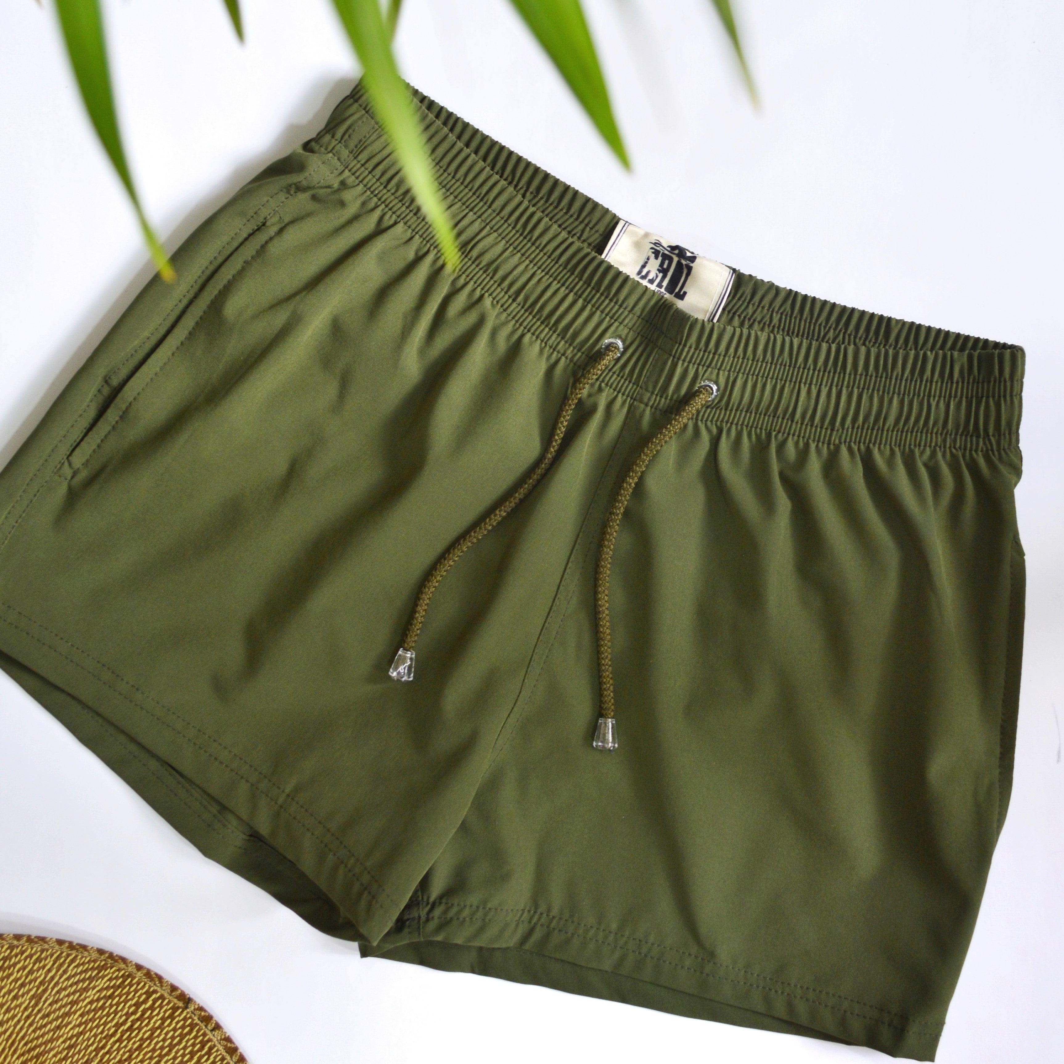 Pantaloneta verde deals